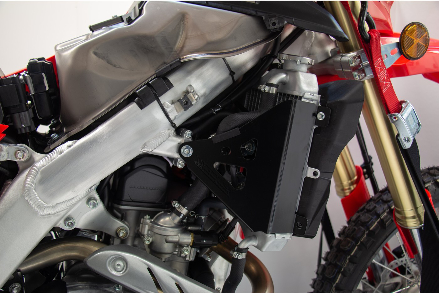 Radiator Braces - Black - For Honda CRF450L - Click Image to Close