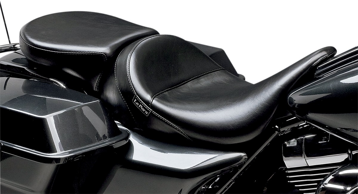 Aviator Solo Seat and Pillion Pads - Aviator Wide Pssngr Seat Tour - Click Image to Close