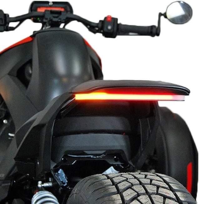 19-24 Can-Am Ryker Tail Light - Click Image to Close