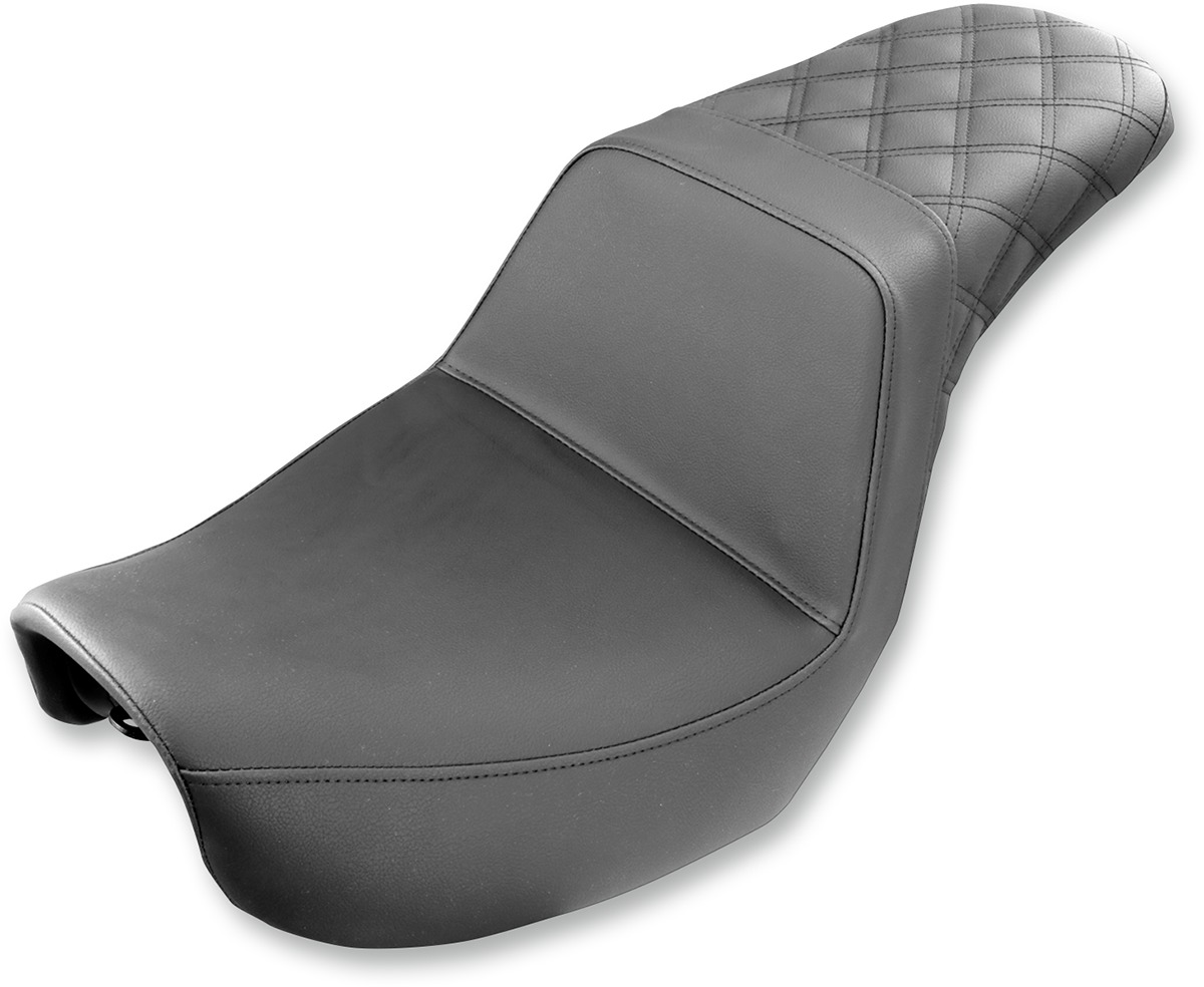 Step-Up Lattice Stitched 2-Up Seat Black Gel - For 06-17 Harley Dyna - Click Image to Close