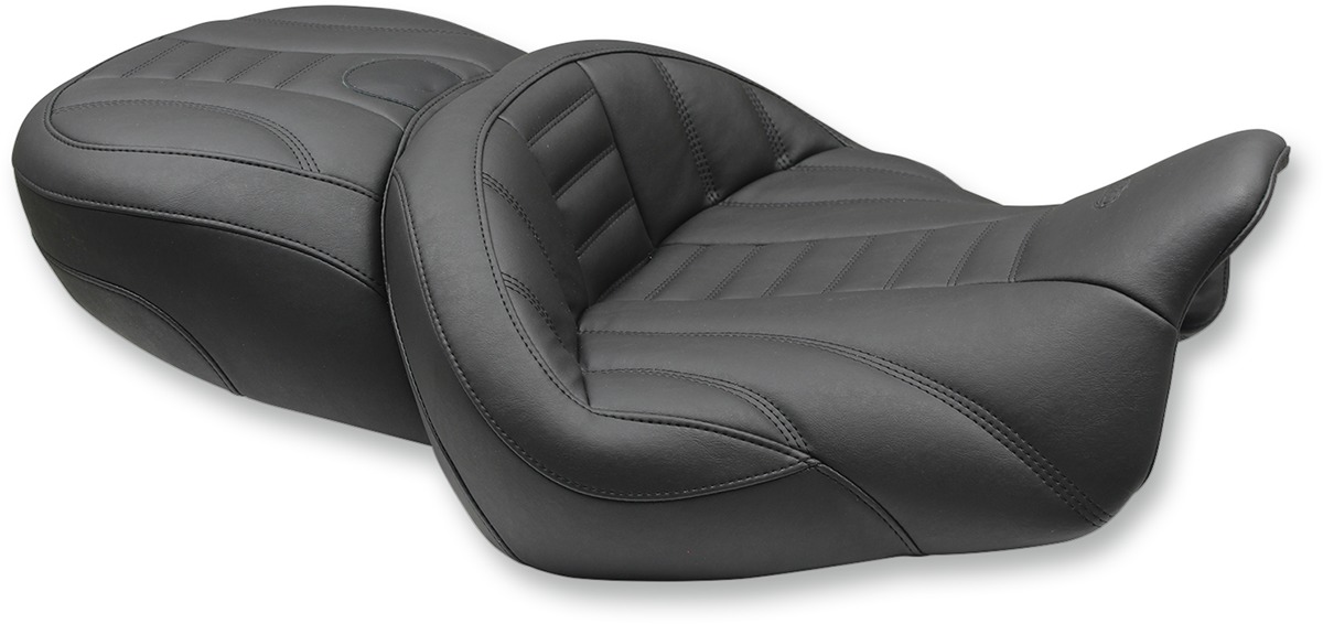 Deluxe Super Touring Vinyl 2-Up Seat Backward 1" - For 15-20 FLRT - Click Image to Close