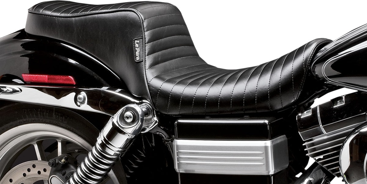 Cherokee Pleated Vinyl 2-Up Seat - Black - For 06-17 Harley Dyna - Click Image to Close