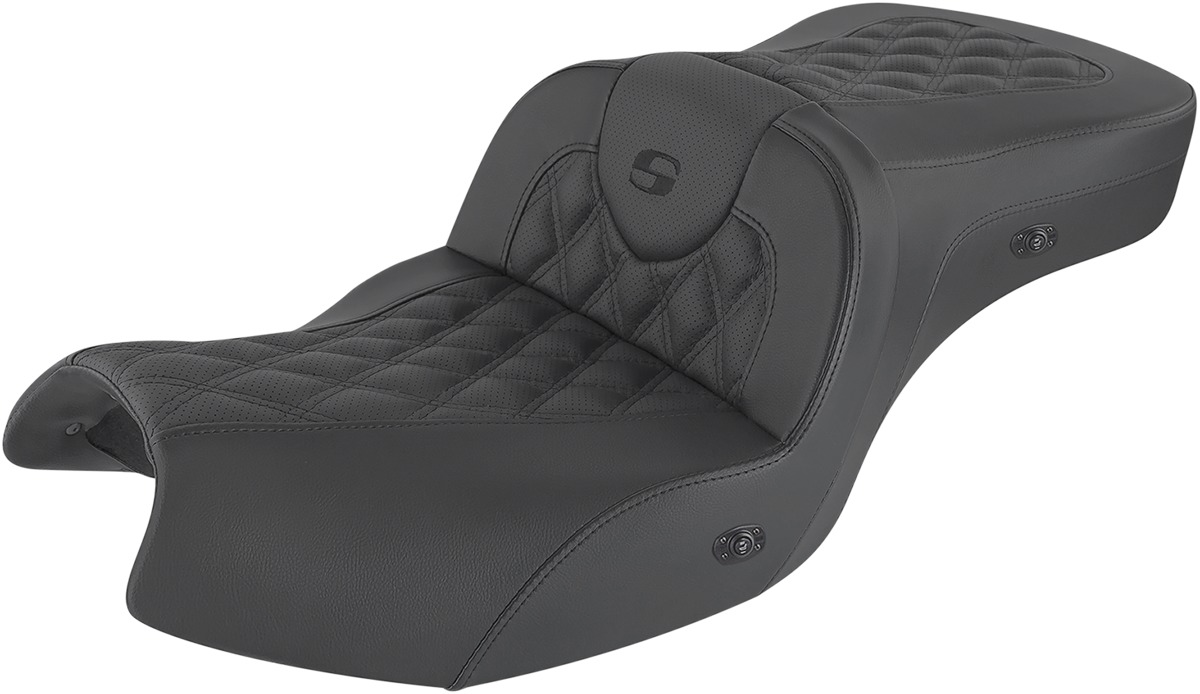 Heated Road Sofa Lattice 2-Up Seat - Black - For 20-24 Indian Challenger - Click Image to Close