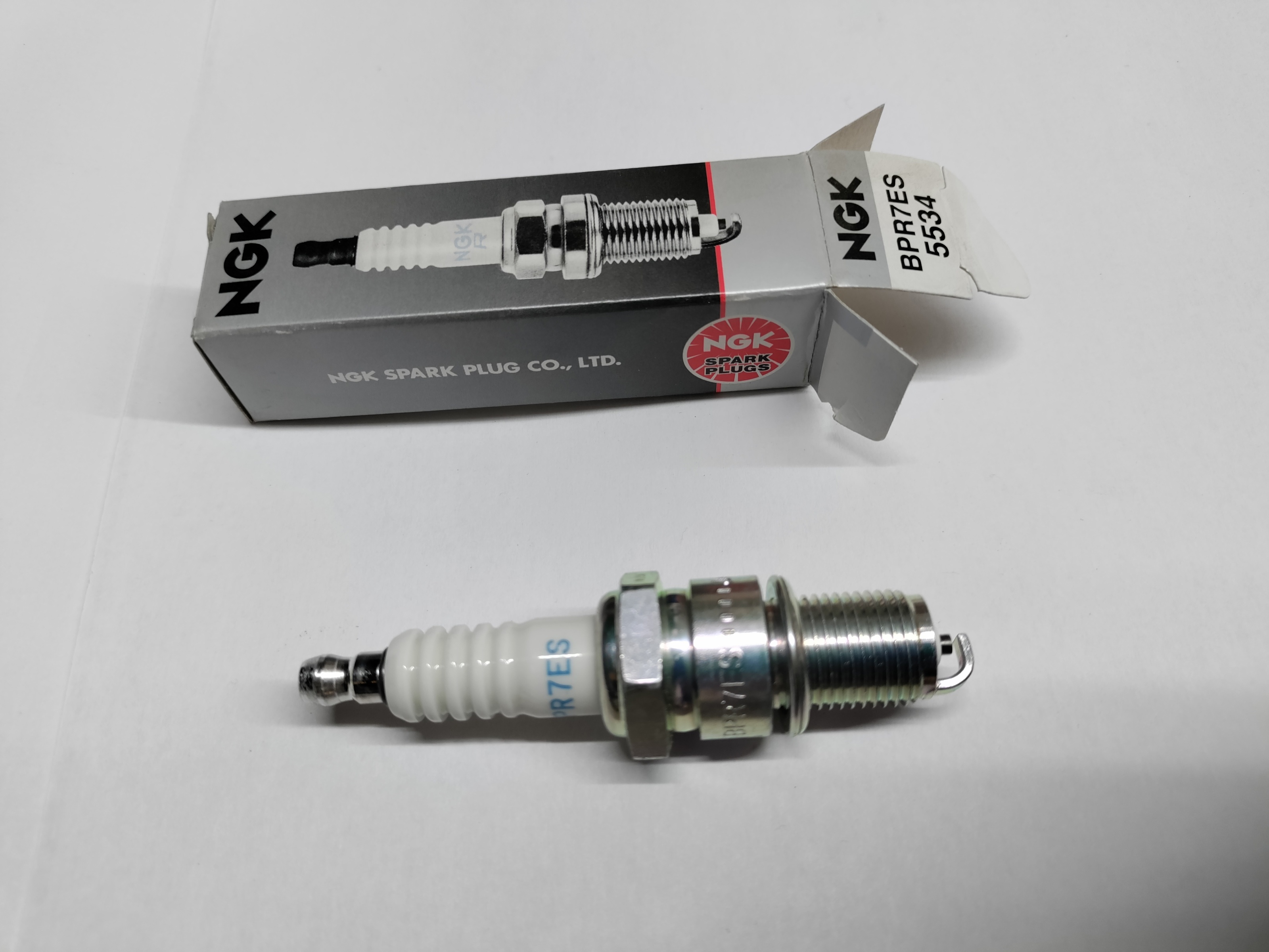 Spark Plug - BPR7ES - Click Image to Close