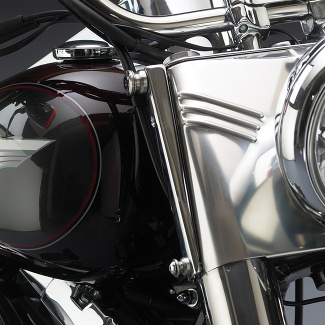 Switchblade Windshield Mount Kit - For 86-17 HD Softail - Click Image to Close