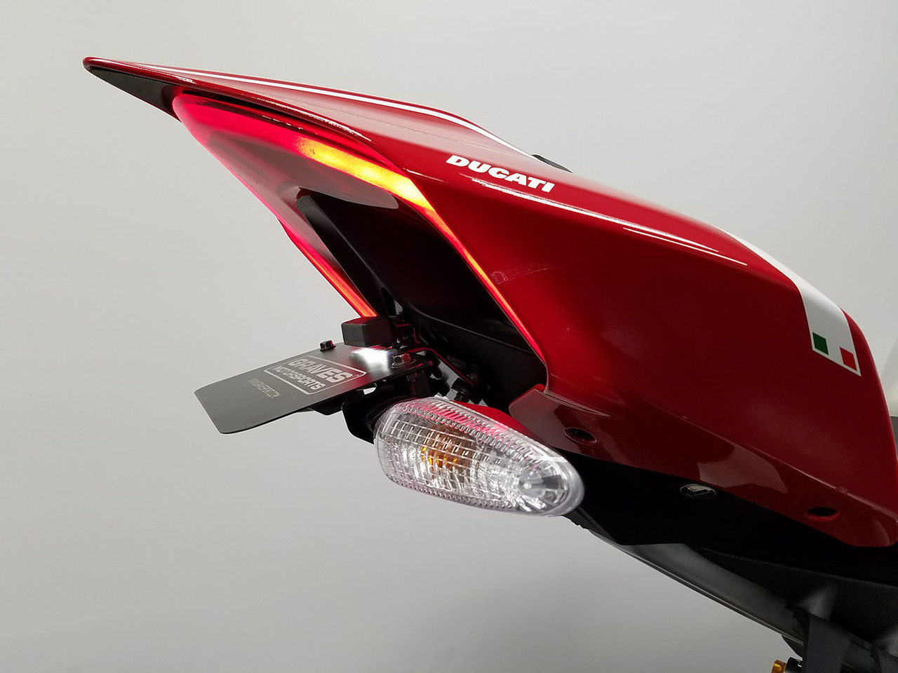 Fender Eliminator Kit - For 18-20 Ducati Panigale V4 - Click Image to Close