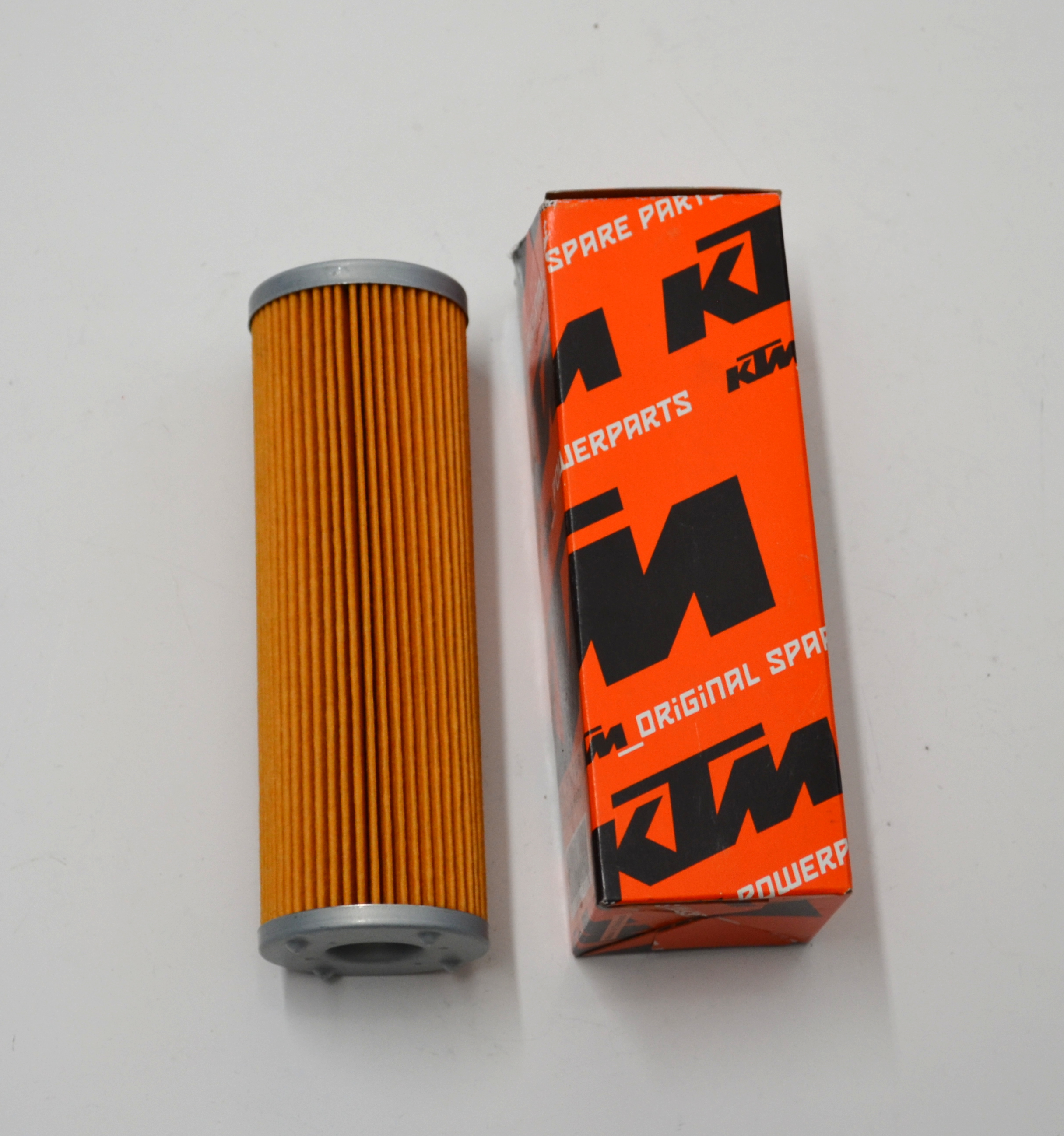 KTM Oil Filter - 61338015200 - Fits KTM 390 / 790 / 890 / 1290 Engines - Click Image to Close