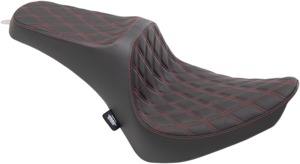 Predator 3 Vinyl Double Diamond 2-Up Seat Black/Red - For 00-17 Softail