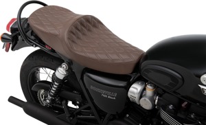 Double Diamond Vinyl 2-Up Seat Brown Low - For Bonneville T100/120