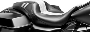 Outcast Double Diamond Seat Black/White - For Harley FLH FLT