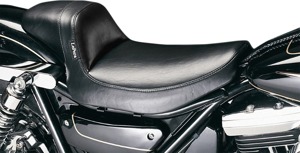 Daytona Sport Plain Vinyl Solo Seat - Black - For 82-94 Harley FXR