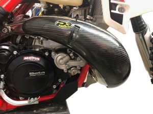 Carbon Fiber MAX-Coverage Pipe Guard For FMF Fatty/Gnarly - Fits 20-25 Beta 250/300 RR/RX/RACE/X-PRO