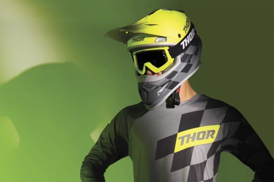 THOR Combat Racer Goggle Clear Lens Fluorescent Green Adult - Image 2