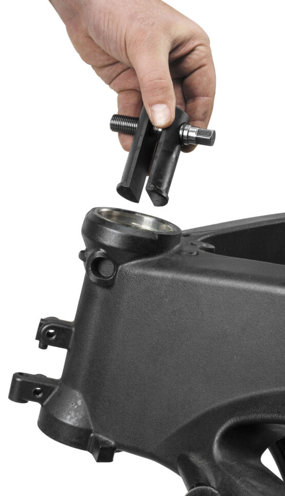 Steering Stem Bearing Removal Tool - Image 4