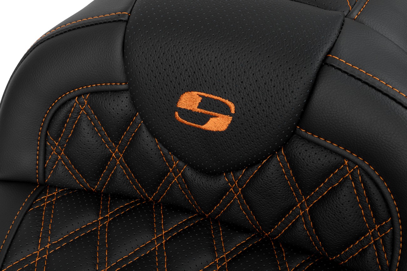 Saddlemen Roadsofa Seat with Backrest Orange Stitch FL 2008-2023 - Image 3