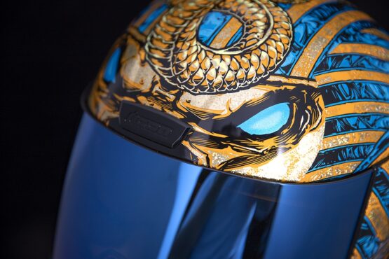 Gold Airform Pharaoh Helmet Small - Image 2