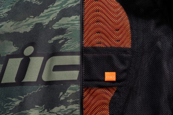 ICON Hooligan CE Tigersblood Jacket Men's S Green - Image 3