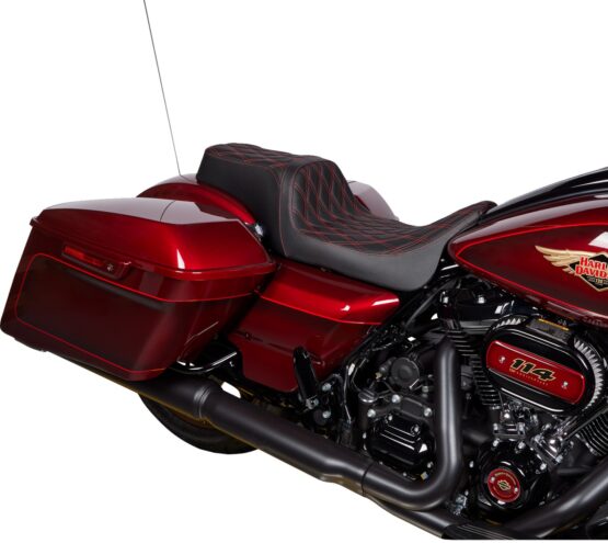 Drag Specialties Predator 1-Up Seat Vinyl Double Diamond Red For FLH 08-23 - Image 2