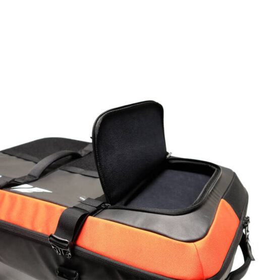 USWE Buddy Athlete Gear Trolley Bag 100L Black/Red - Image 4
