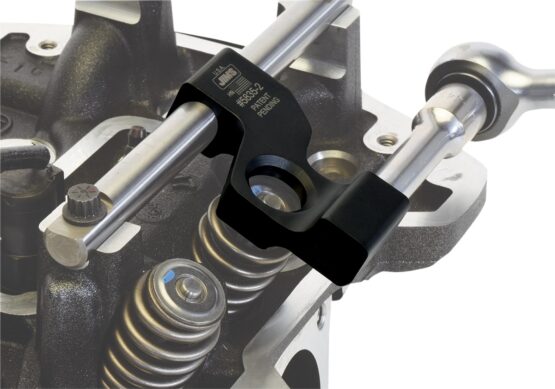 "On Bike" Valve Spring Compressor for Milwaukee-Eight - Image 2
