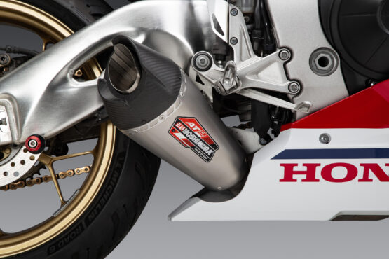 Yoshimura AT2 Slip-On Exhaust Stainless Steel For Honda CBR1000RR 2017-2025 - Image 2