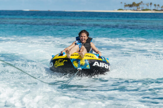 AIRHEAD Blast Single Rider Towable Tube 54in - Image 4