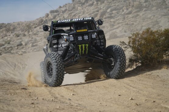 System 3 XC450 Tire 30X10R15 - Front or Rear UTV Tire - Image 3