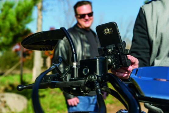 Kuryakyn Tech Connect Standard Cradle For Perch Mount Black - Image 4