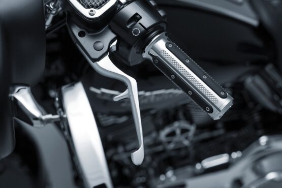 Trigger Hydraulic Brake/Clutch Lever Set Chrome - Image 3