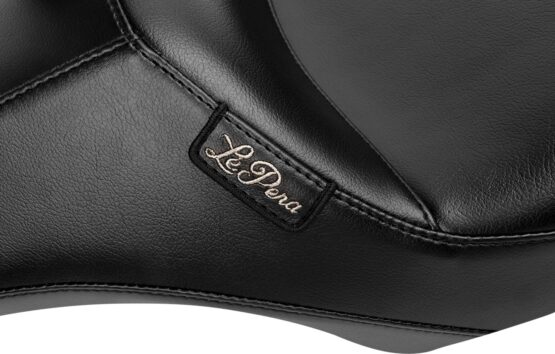 Le Pera Outcast 2-Up Seat with Backrest Black For Harley FLH/FLT 2023-2024 - Image 3