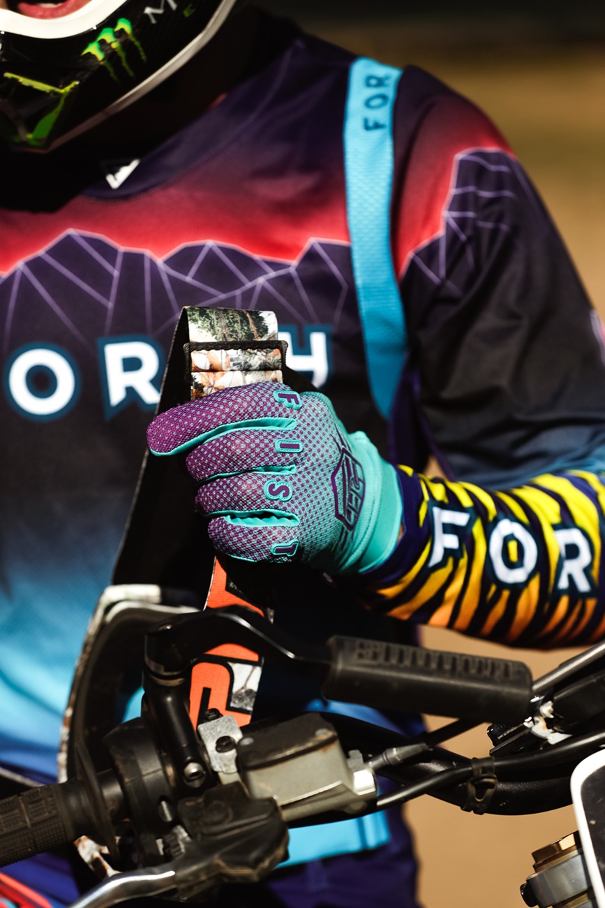 FIST Breezer Hot Weather Gloves Violet Halftone 2XS Men's - Image 4