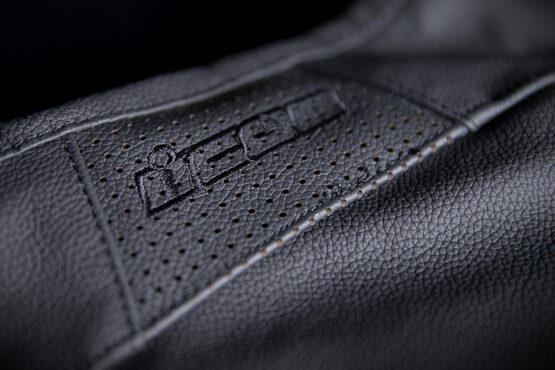 D30 Leather Vest - Black Men's S/M - Image 13