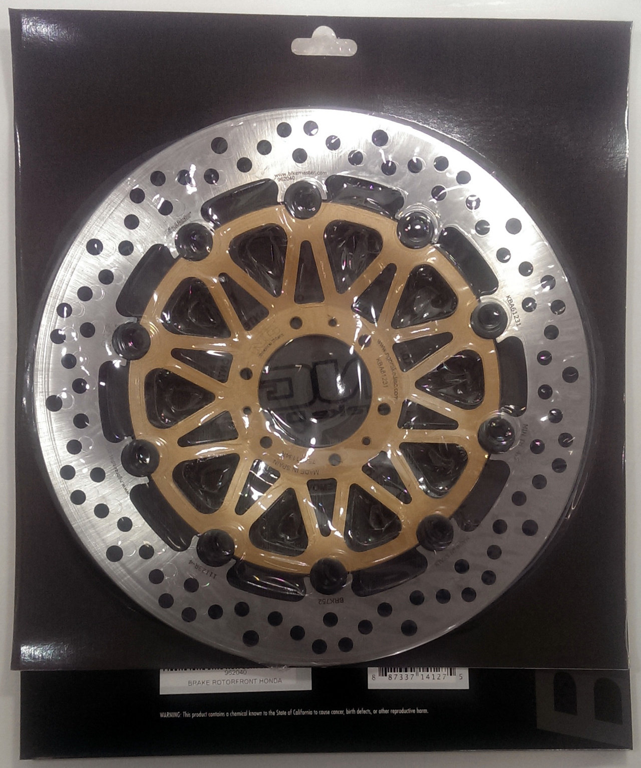 BM_962040.jpg