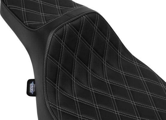 Drag Specialties Predator III 2-Up Seat Silver Double Diamond FLH/FLT 23-24 - Image 4