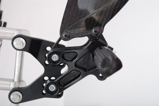 Yamaha R1 Adjustable Rearsets 2009-2014 - Image 9