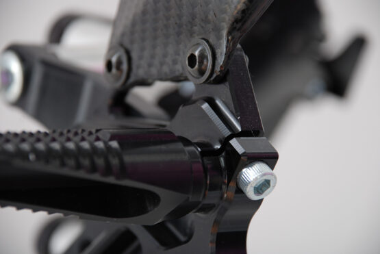 Yamaha R1 Adjustable Rearsets 2009-2014 - Image 10