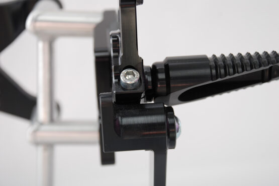 Yamaha R1 Adjustable Rearsets 2009-2014 - Image 13