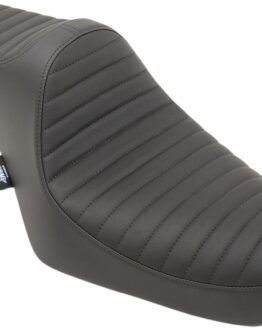 Predator Classic Stitch Vinyl 2-Up Seat - Black