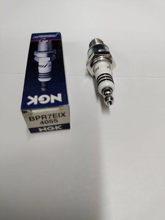 BPR7EIX Iridium IX Spark Plug - Image 2