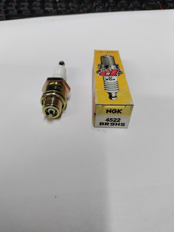 Br9hs Plug Ngk  **each** - Image 2