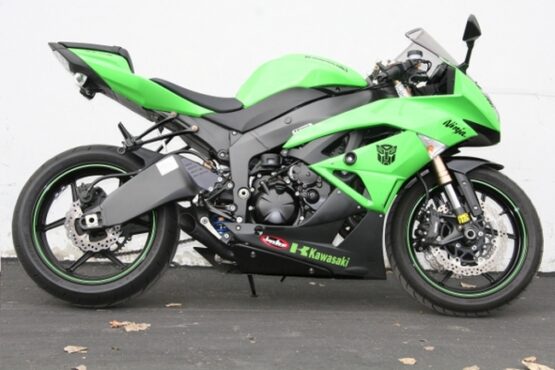 GP1 Black Stainless Steel Slip On Exhaust - Image 3