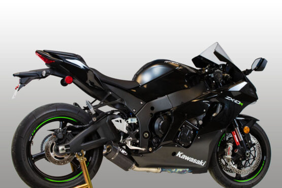 Street Slayer Carbon Fiber Slip On Exhaust - Image 3