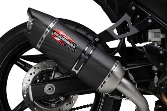 Yoshimura AT2 Slip-On Exhaust SS/CF for Suzuki SV650 2017-2024