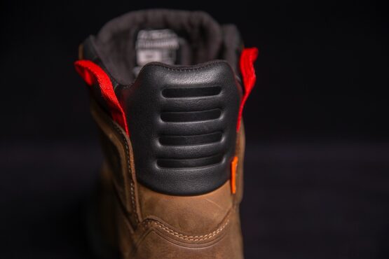 Brown Stormhawk Boots - Size 9.5 - Image 5