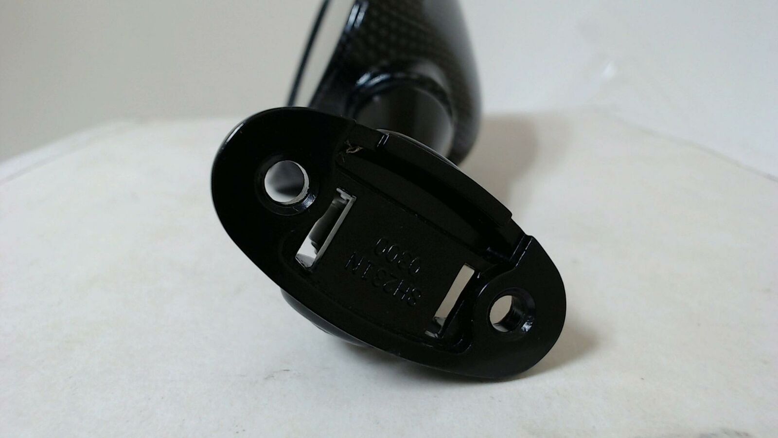 BikeMaster Right Mirror Carbon Look Black Fits Honda CBR929/954RR - Image 4