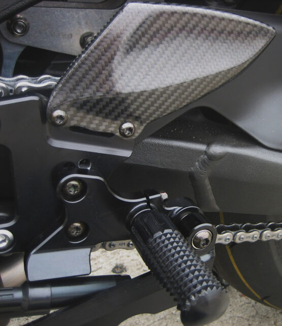 Graves Adjustable Rearsets w/ Carbon Fiber Heel Guard Fits ZX10R - Image 2