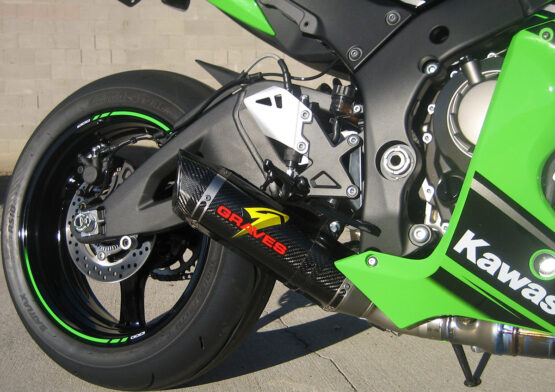 Graves CF/Titanium Slip-On Exhaust w/Link Pipe For 16-20 ZX10R - Image 9