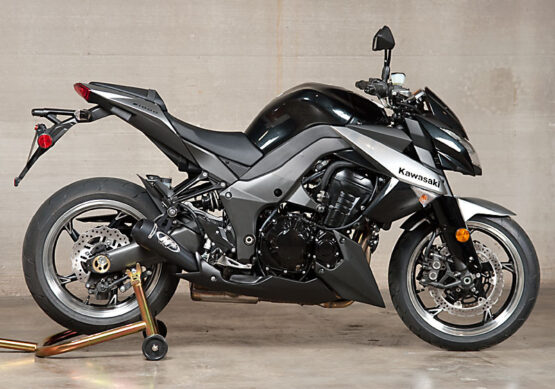 Black GP Dual Slip On Exhaust - Image 4