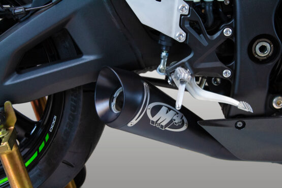 GP19 Black Slip On Exhaust w/Link Pipe