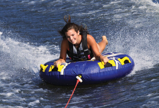 Airhead Strike 1 Rider 54in Towable Deck Tube - Image 2